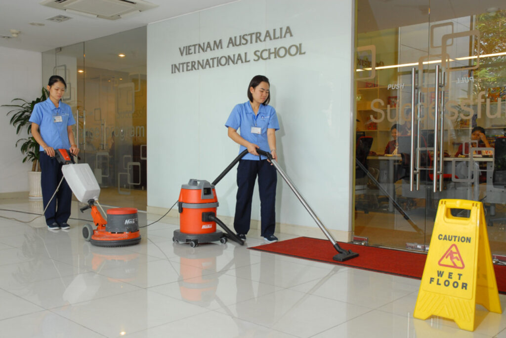 Các dịch vụ vệ sinh công nghiệp phổ biến tại Hà Nội