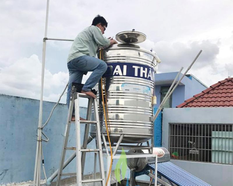 Quy trình vệ sinh bồn nước tại TP.HCM