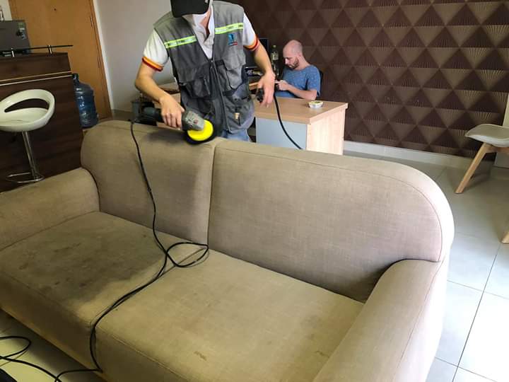 Quy trình vệ sinh sofa chuyên nghiệp