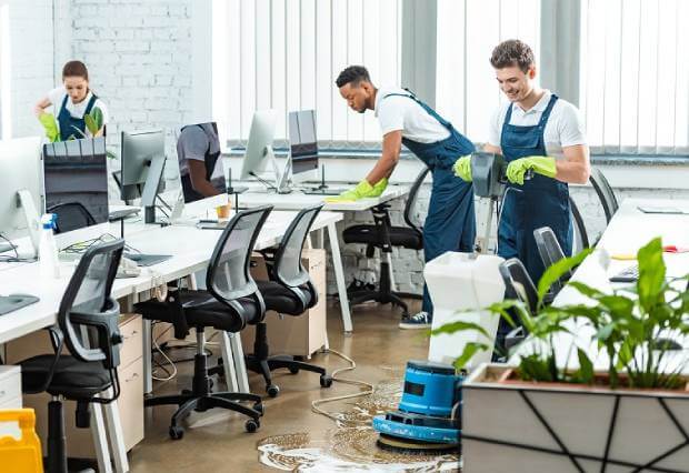 Bảng giá dịch vụ vệ sinh văn phòng tại TP.HCM
